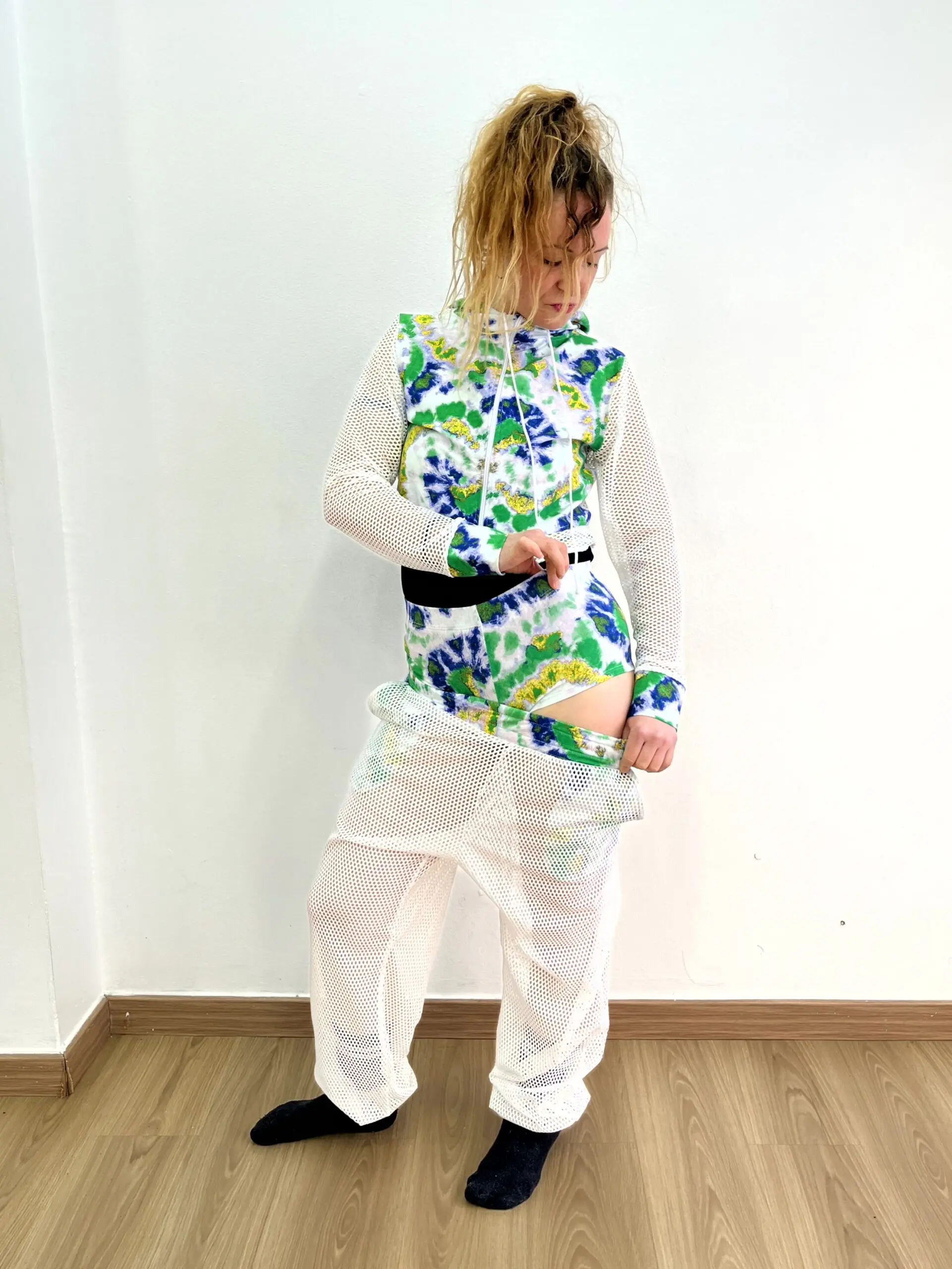 QUQU - Conjunto sudadera red, culote y pantalon ancho tie dye ESPIRAL COLORES - CJ4 2.2Conjunto sudadera red culote y pantalon ancho tie dye ESPIRAL COLORES rotated scaled